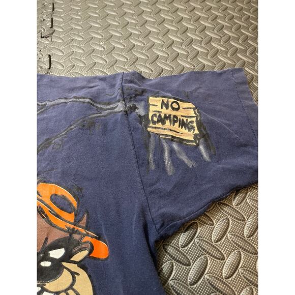 Vtg 90s Looney Tunes TAZ Tasmanian Devil Camping Hunting Hot Tempered T-shirt L - Picture 8 of 13